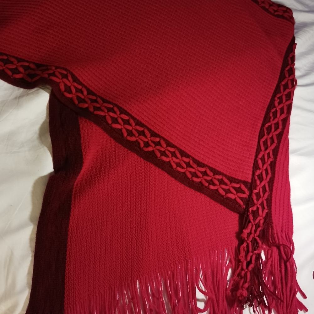 Red Cape. - Picture 6 of 6